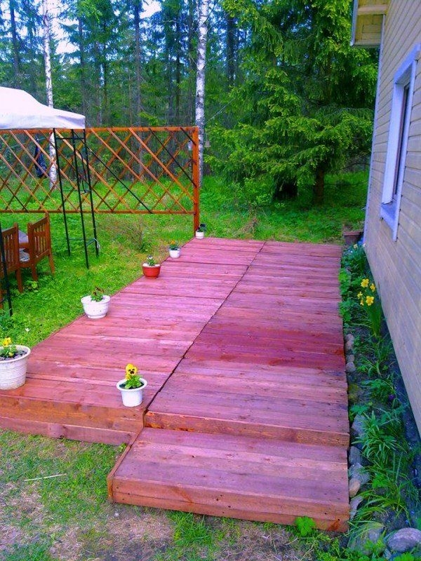 DIY Outdoor Pallet Deck Ideas