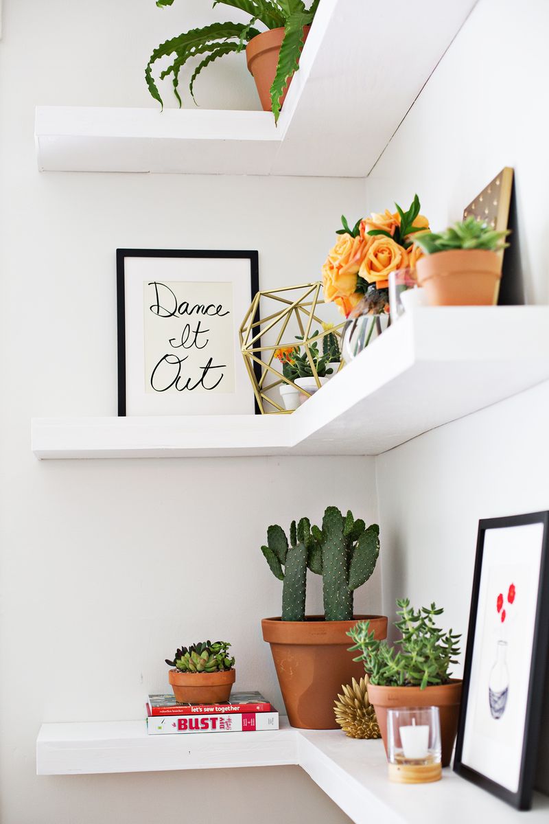 10 Fabulous corner shelves DIY ideas