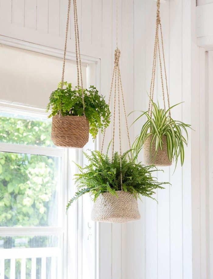 11 Best DIY Hanging Basket Planters for Home Decor