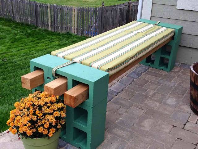 12 Amazing Outdoor Furniture DIY Ideas