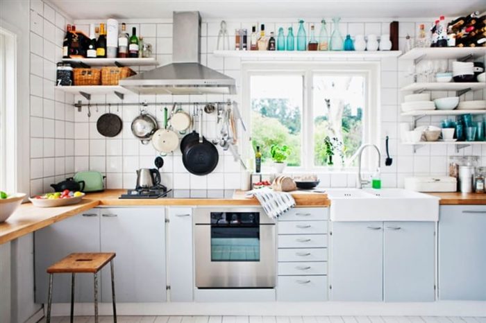 16 Amazing Kitchen Open Shelves DIY Ideas