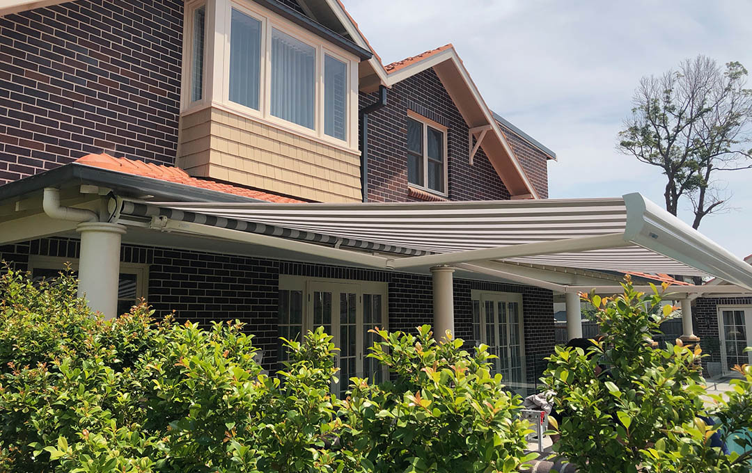 6 Essential Considerations When Buying Custom Awnings