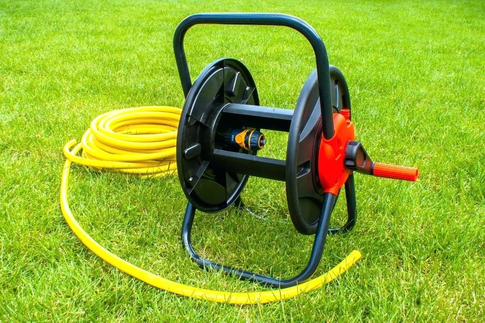 Why and How to Put a Hose on a Hose Reel? A Basic Guide