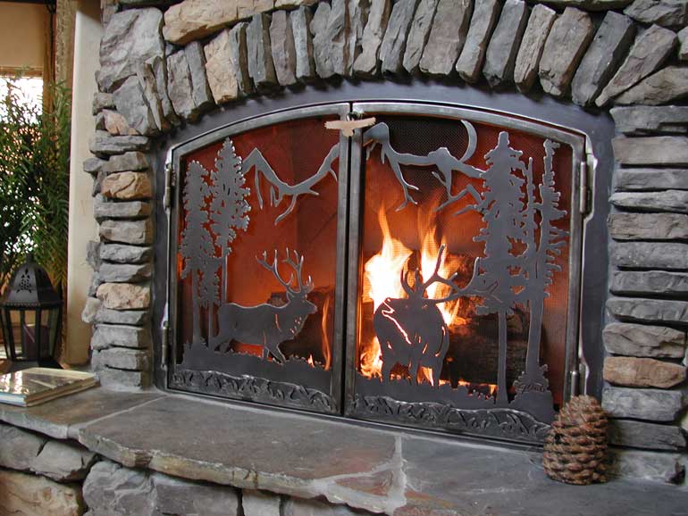 How Do You Choose the Right Fireplace Screen?