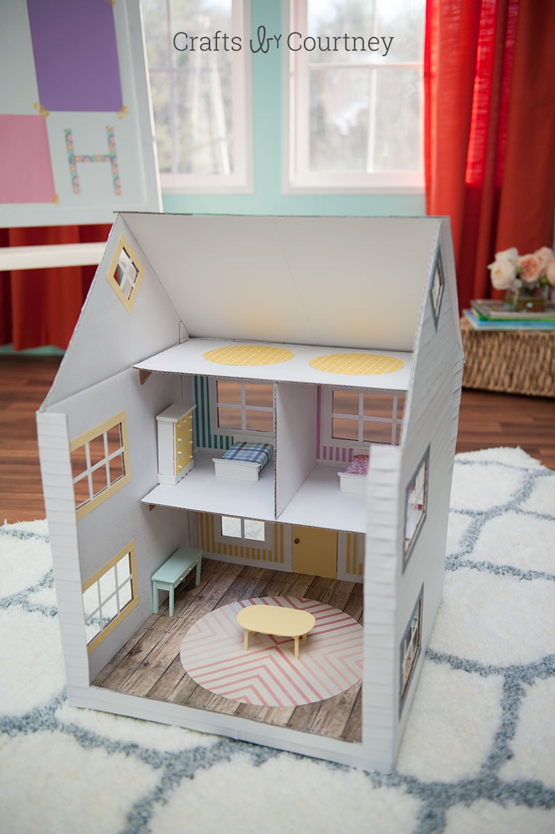 How to Make a DIY Dollhouse with Cardboard at Home