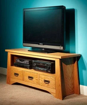 How to Make Your Own DIY TV Stand or Table